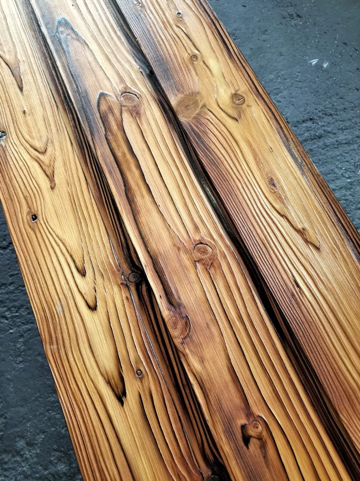 Materialität – sichtbares Massivholz im Detail